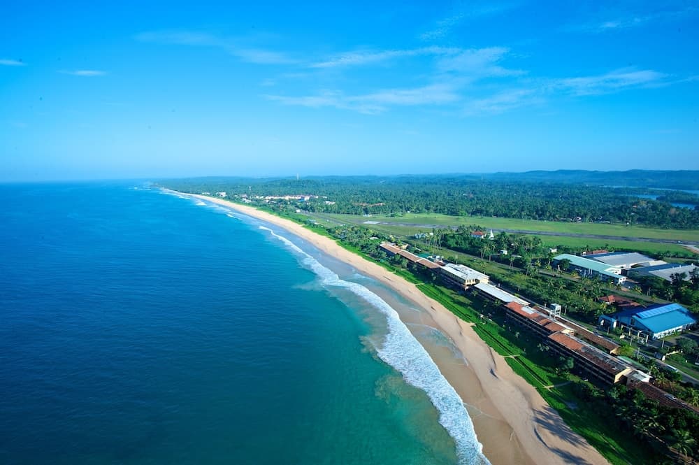 The Long Beach Resort