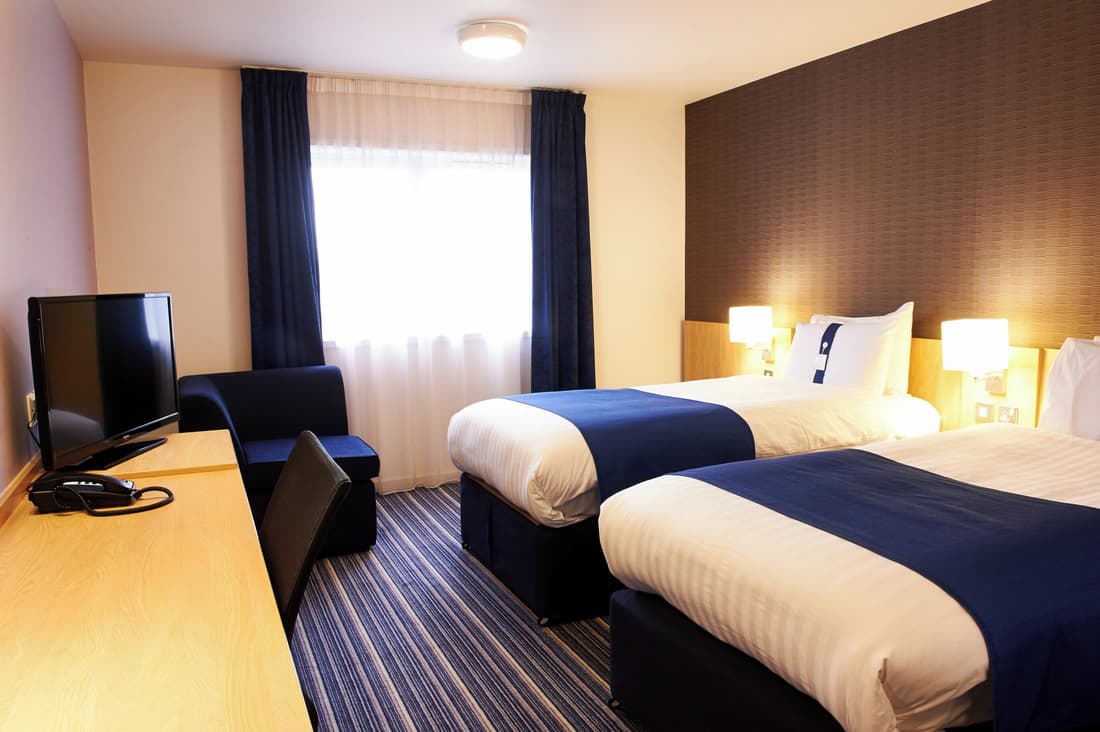 Holiday Inn Express Manchester Airport by IHG
