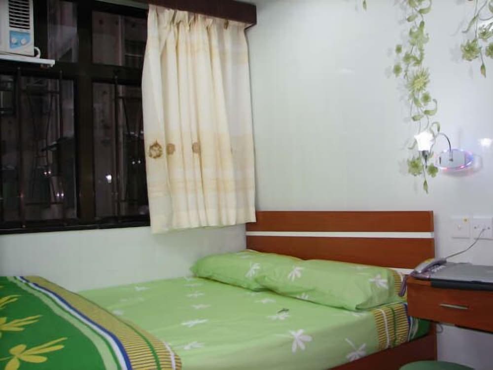 Super 7 Hostel