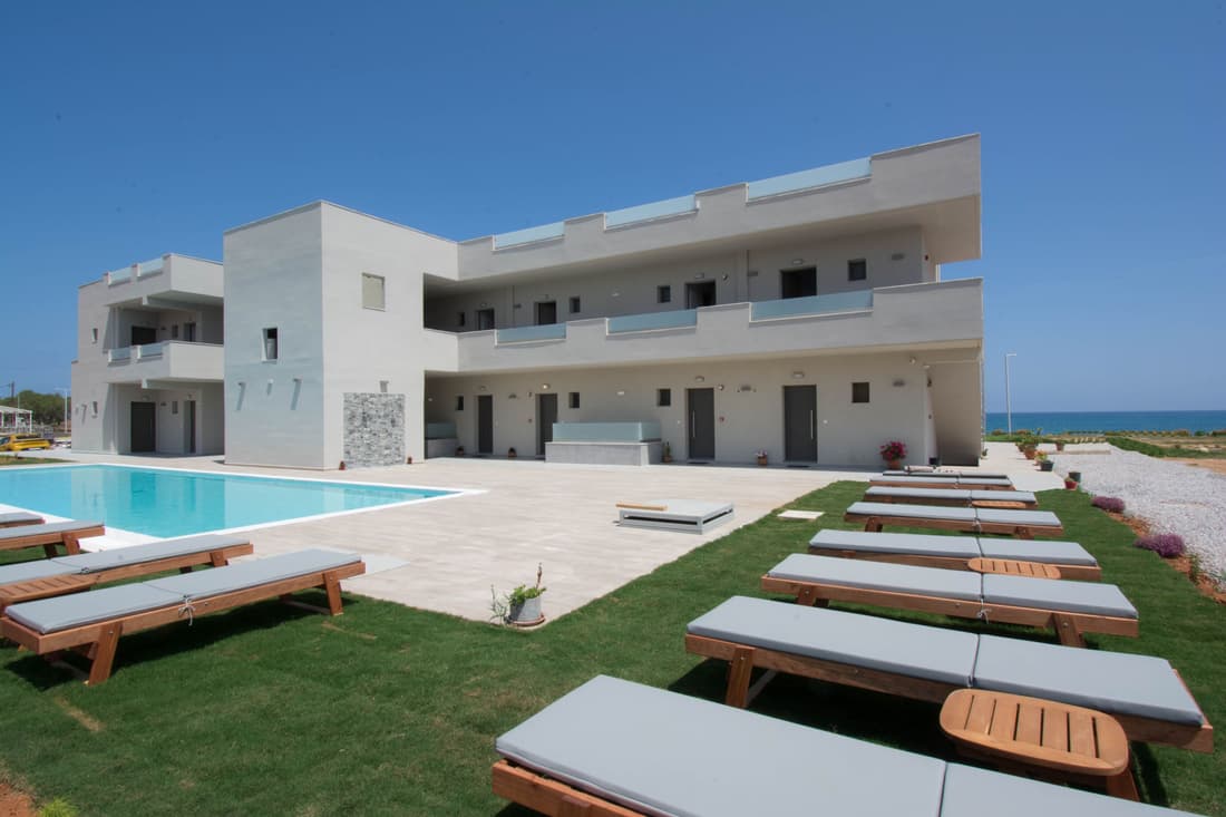 Ebenus Suites by Checkin
