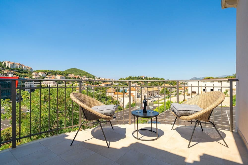 Villa Aura - Adult Only