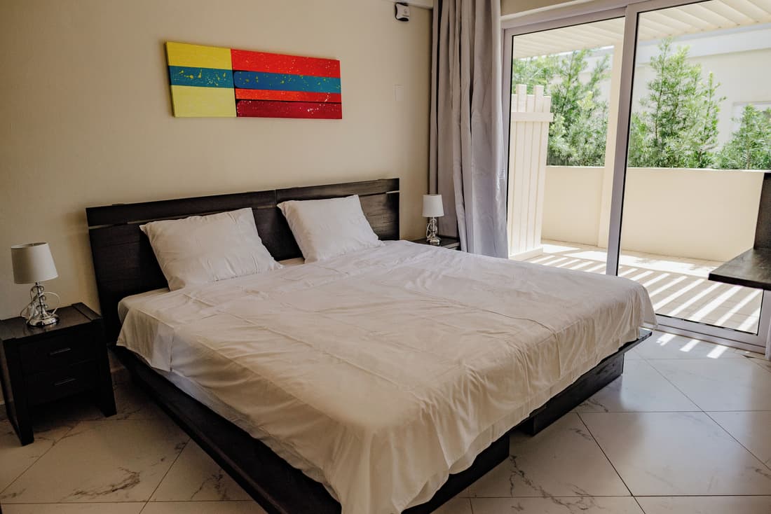 Best Quality 2-bedroom Apartment 2 km From Eagle Beach