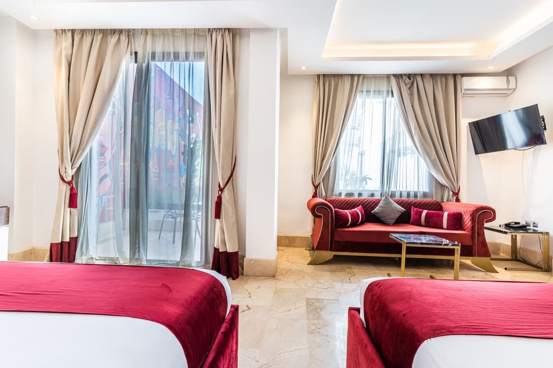 One hotel Casablanca