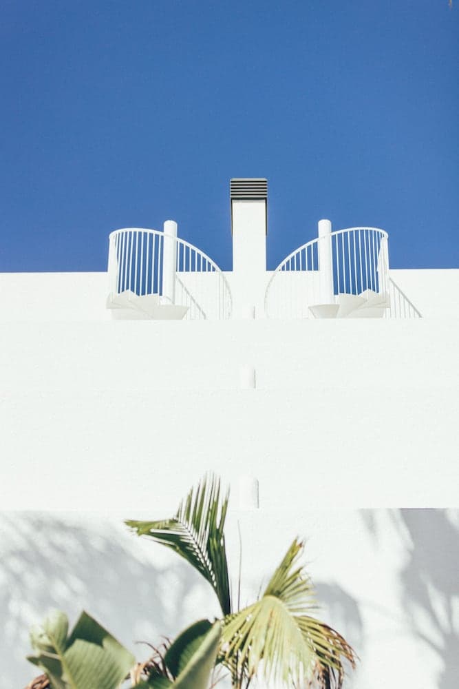 Cala Lanuza Suites