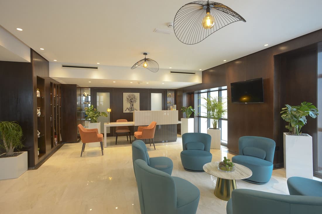 Maia Hotel Suites