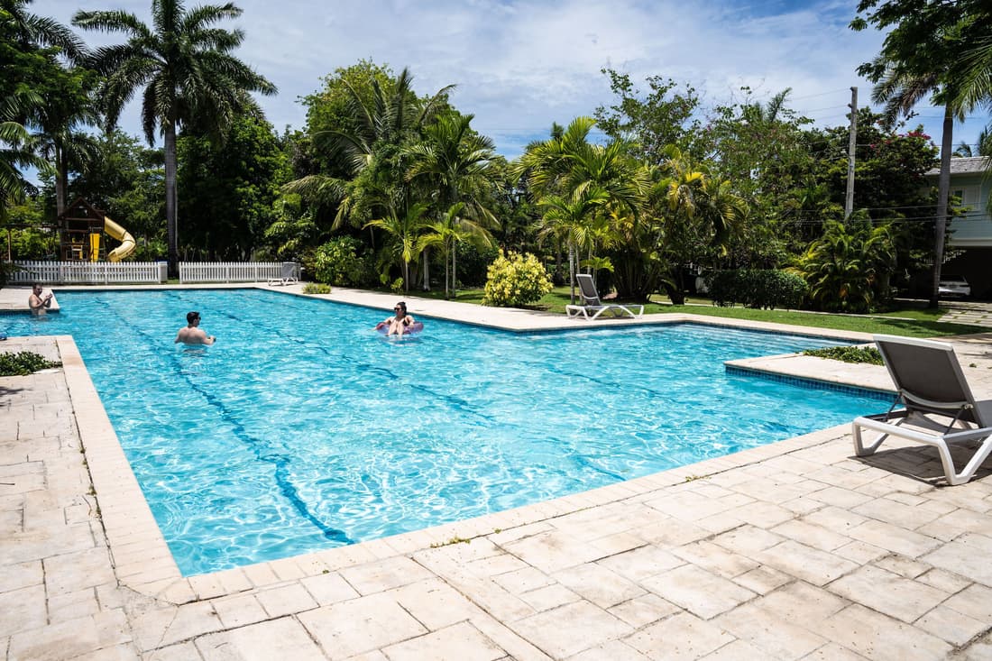 Luxury Apartments and Rooms, The Lagoons