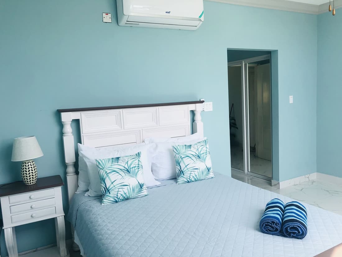 Luxury Apartments and Rooms, The Lagoons