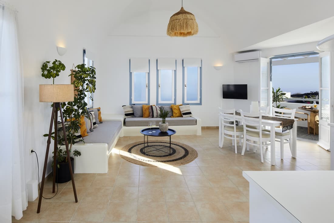 Athiri Santorini Hotel