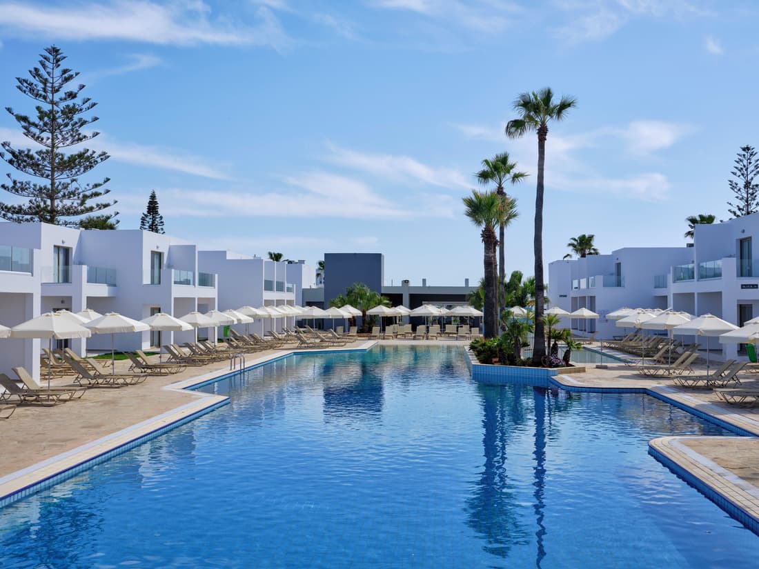 Atlantica Panthea Resort