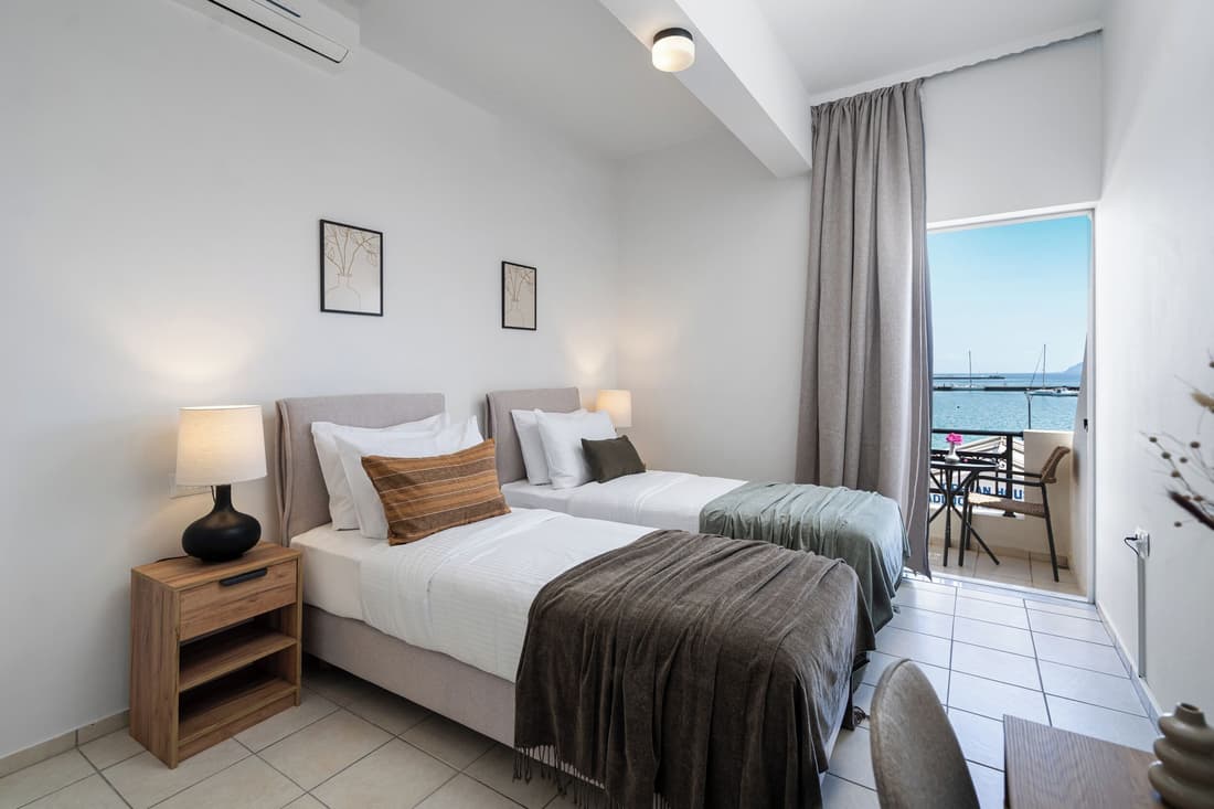 Hotel Flisvos
