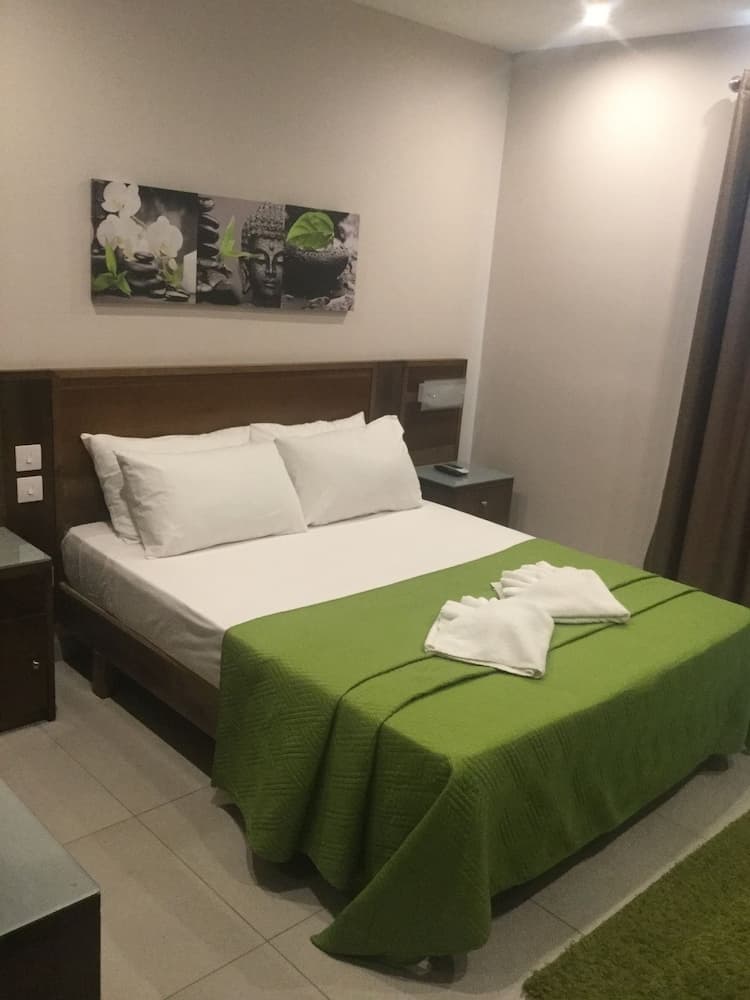 Cerviola Hotel
