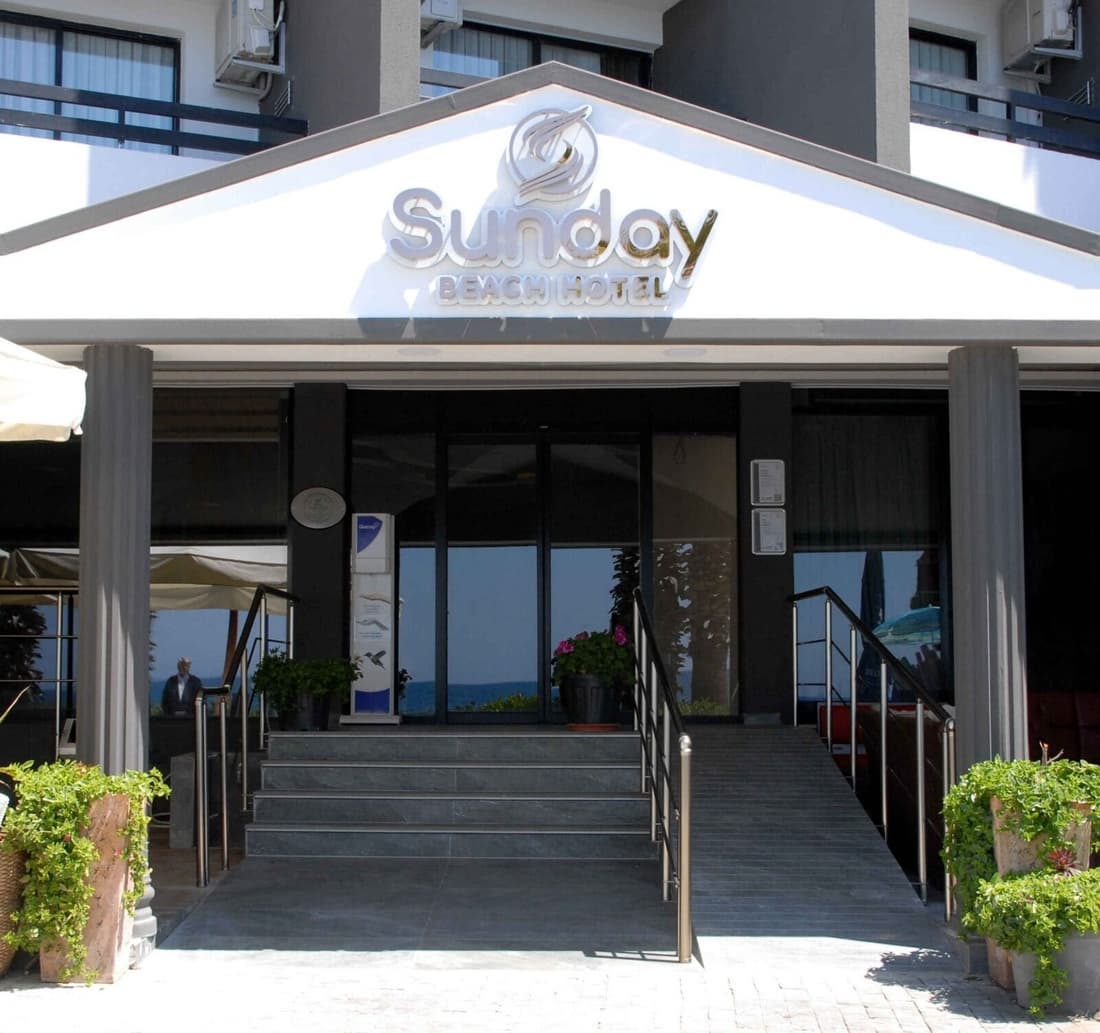 Sunday Beach Hotel