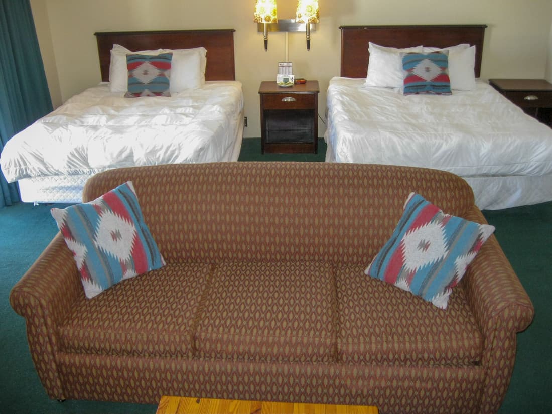 Cedar Hill Lodge