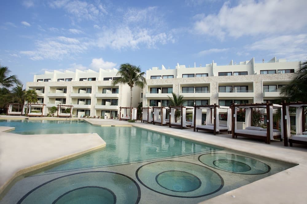 Akumal Bay Beach & Spa Resort