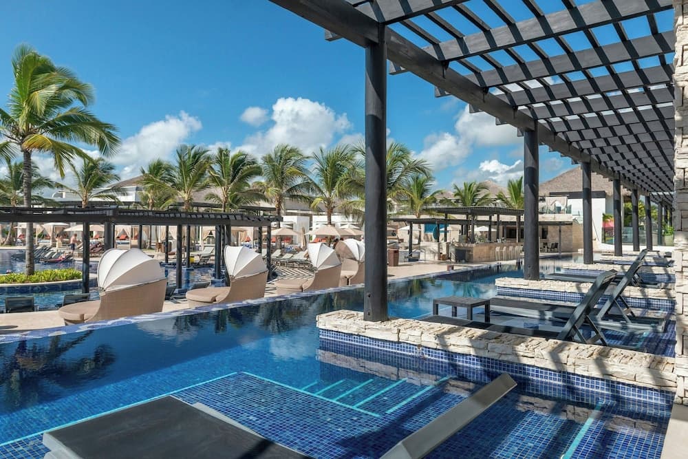 Royalton CHIC Punta Cana, An Autograph Collection All-Inclusive Resort & Casino – Adults Only