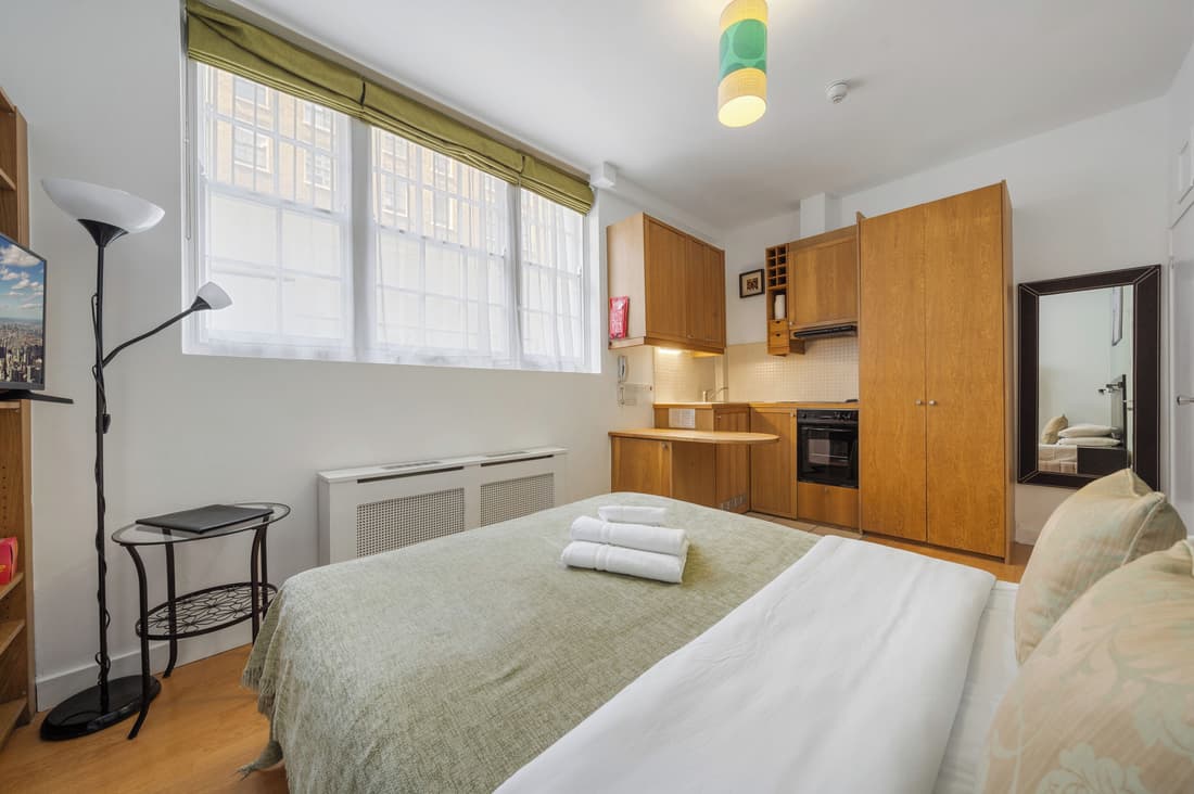 Studios 2 Let North Gower