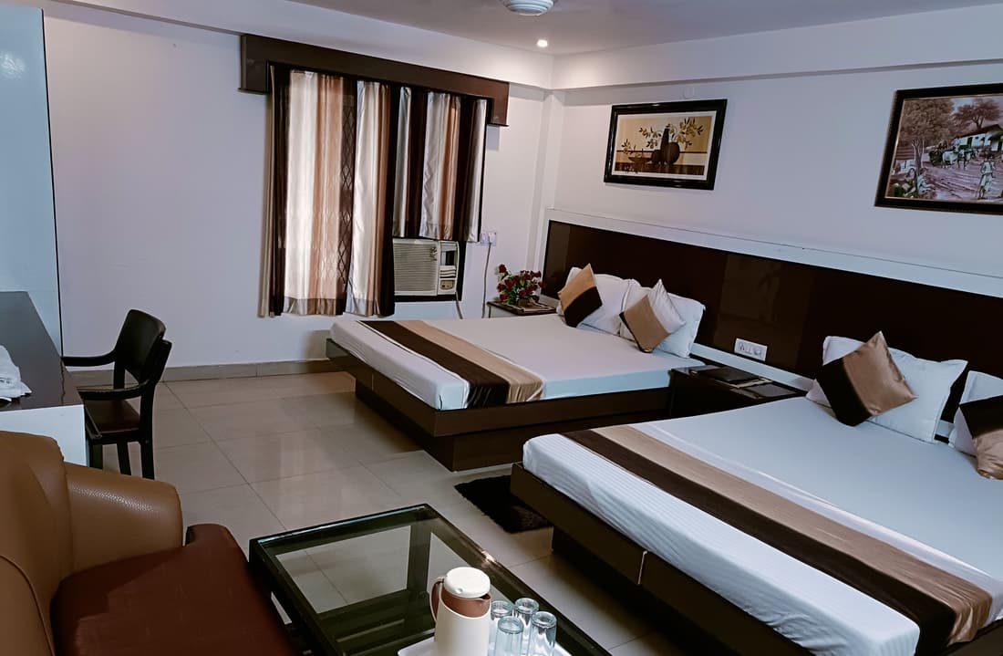 Hotel Su Shree Continental