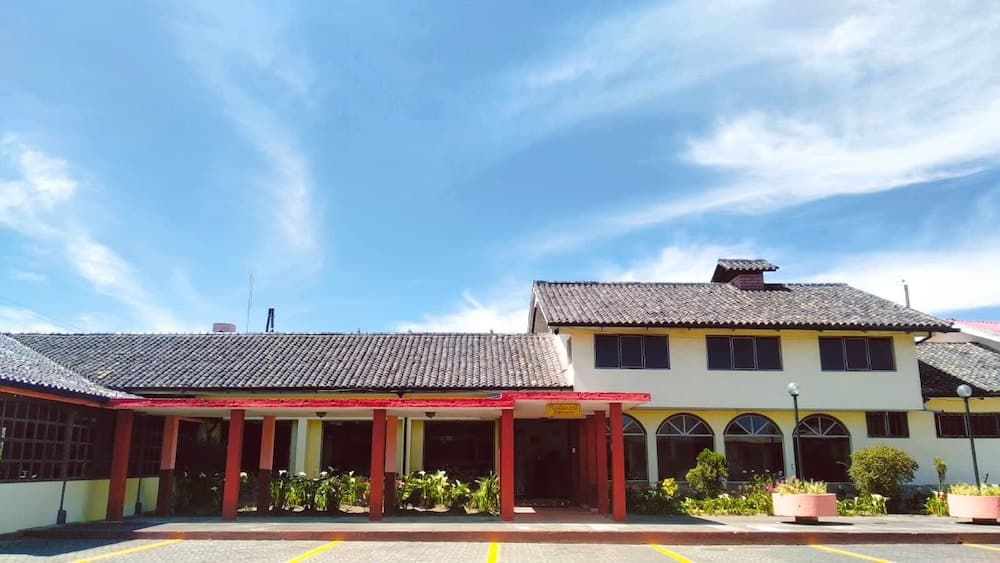 Hostería Cotopaxi Tour