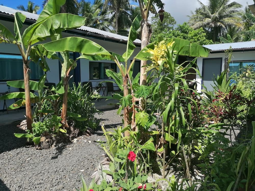 Island Hopper Hotel