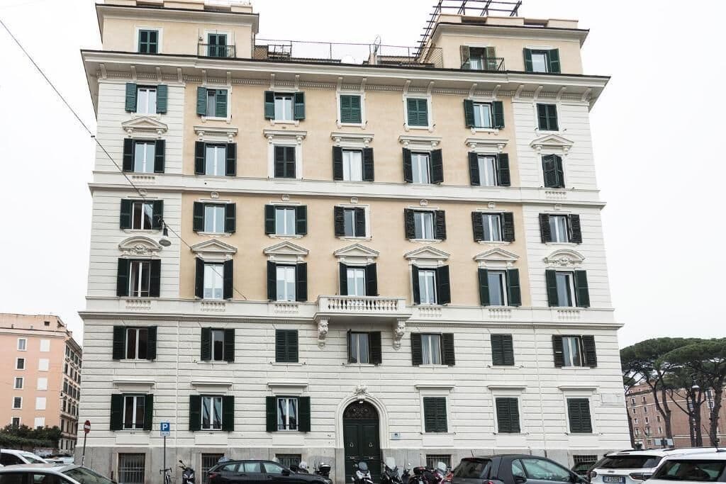 VATICANO LUXURY GUEST HOUSE