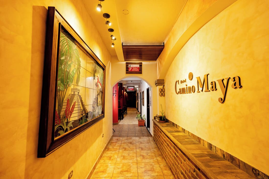 Hotel Camino Maya