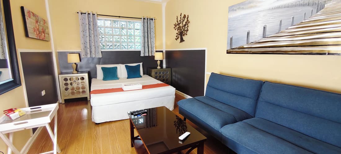 Little Norway guest house - Close to airport