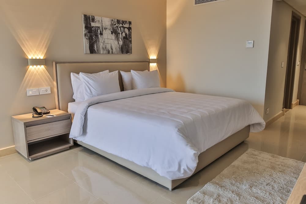 Triumph White Sands
