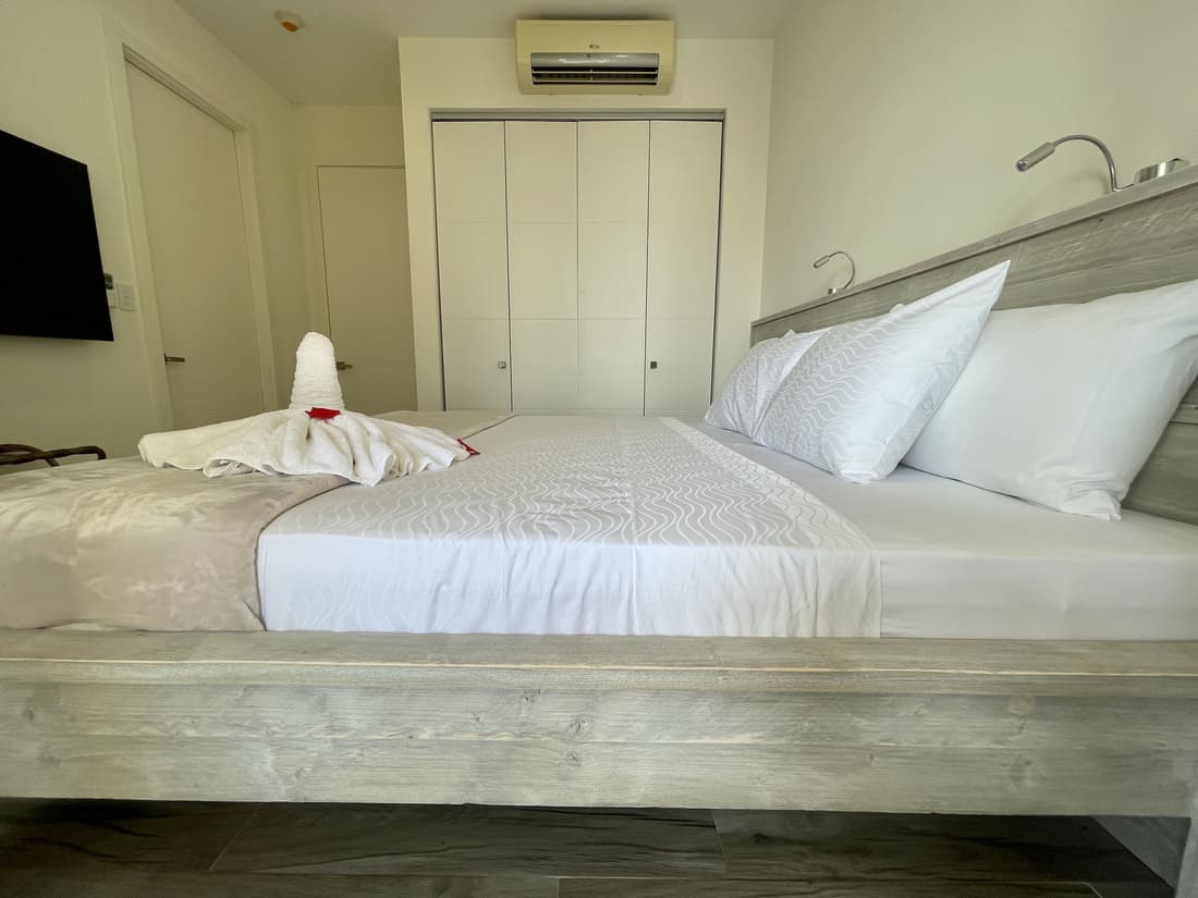 The Cove - Condo Hotel - Perfect Location