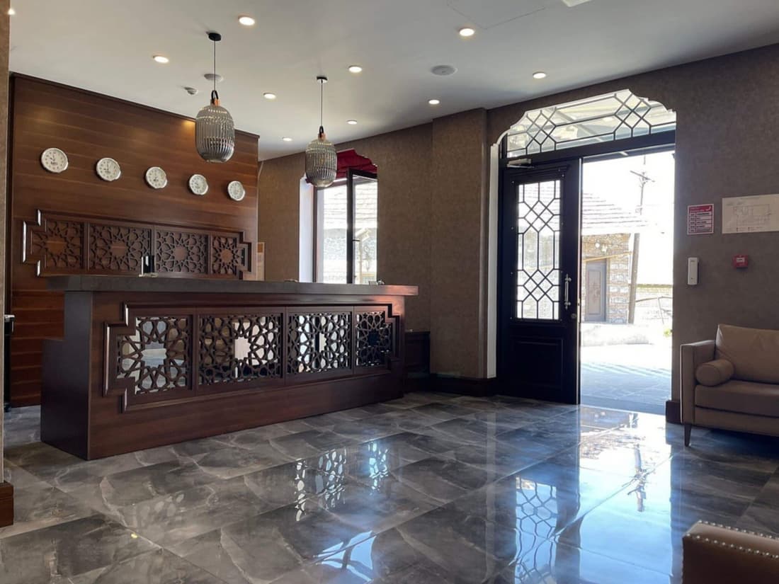 Macara Sheki City Hotel