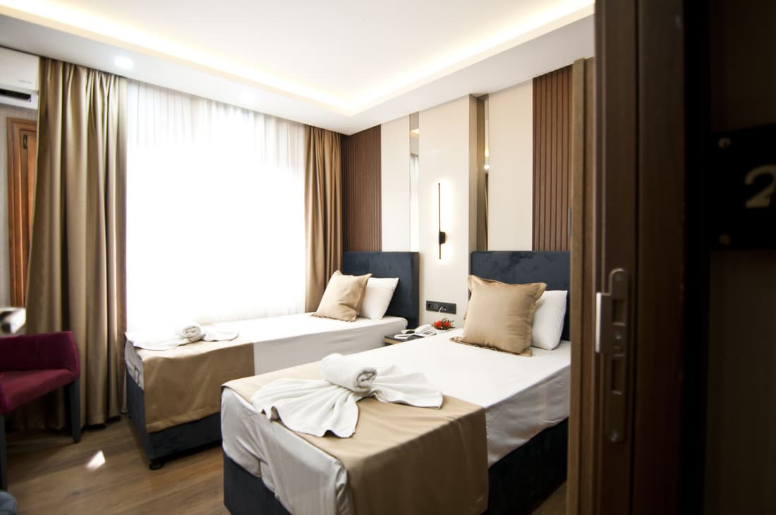 Grand Bagoz Hotel