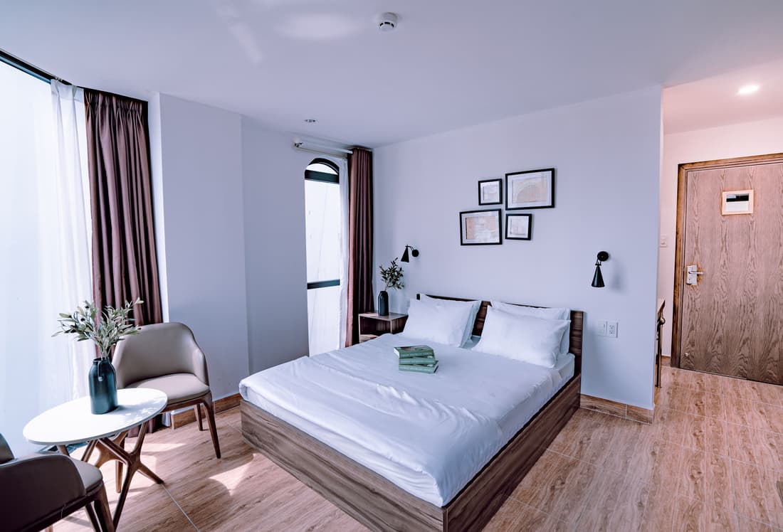 MINT HOTEL