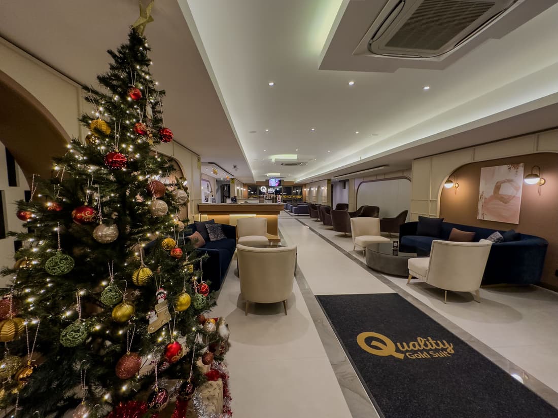 Quality Gold Suit Hotel