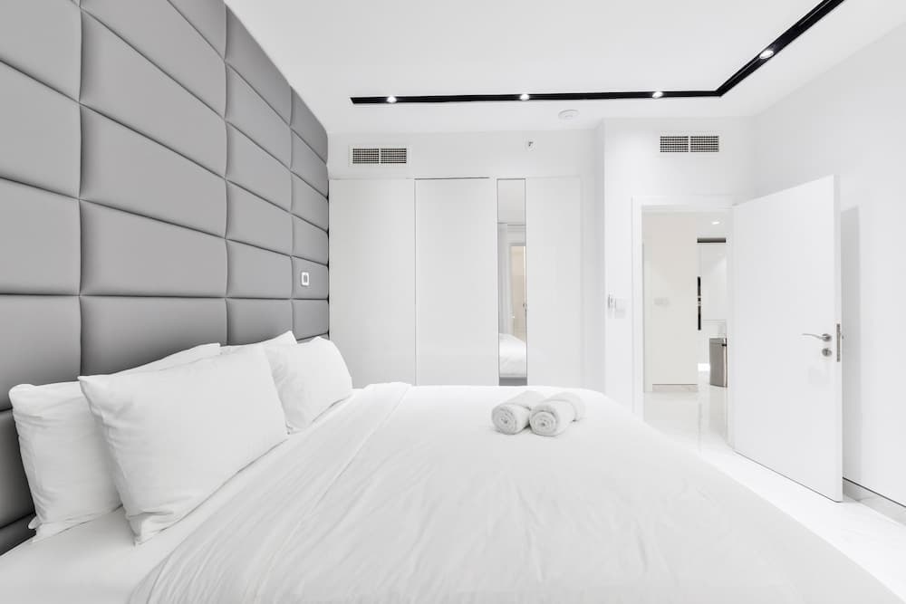 Waterfront Luxury 3plus1 BR in JBR Dubai