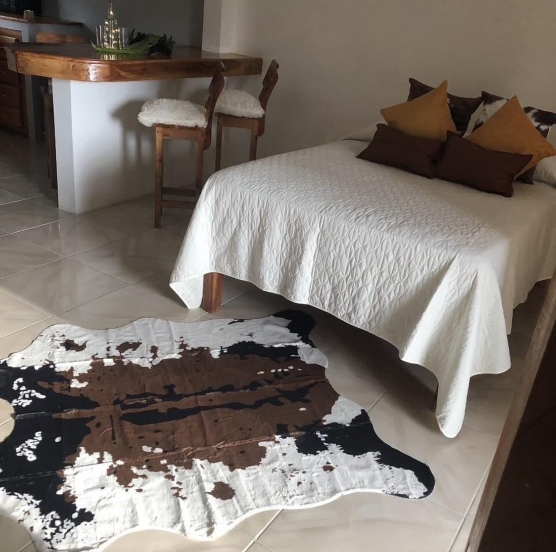 Seacret Studios - Cozy Jamaican Retreat Apts by RedAwning