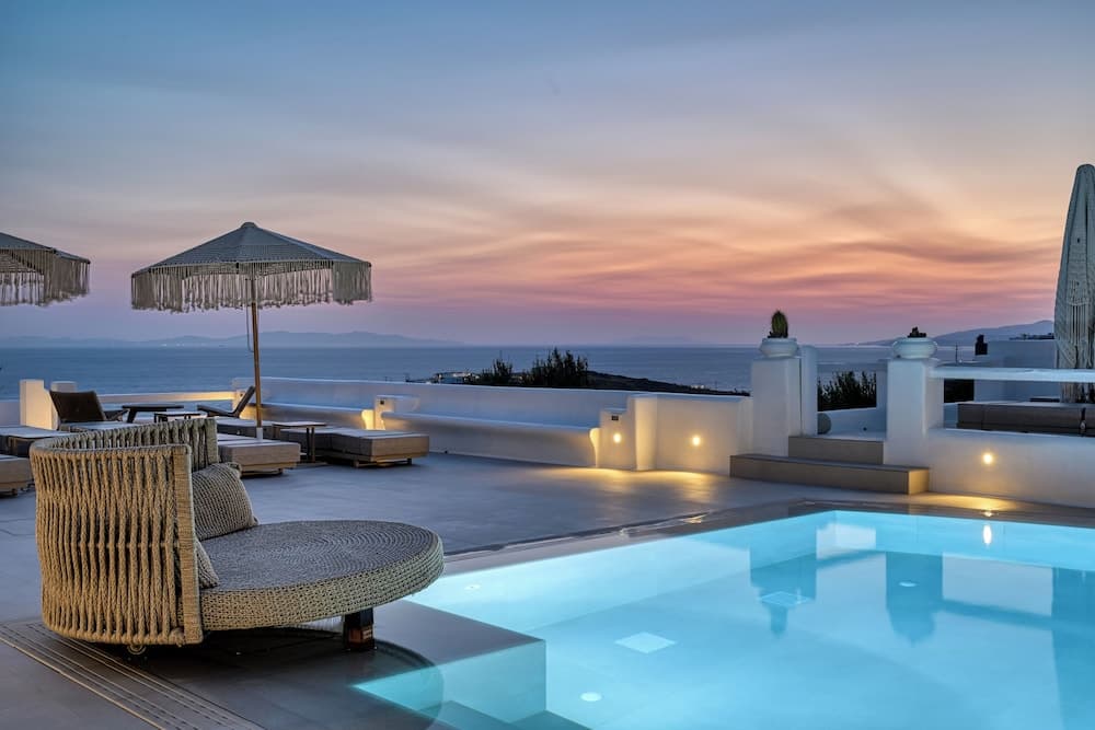 Paola Sunset Mykonos