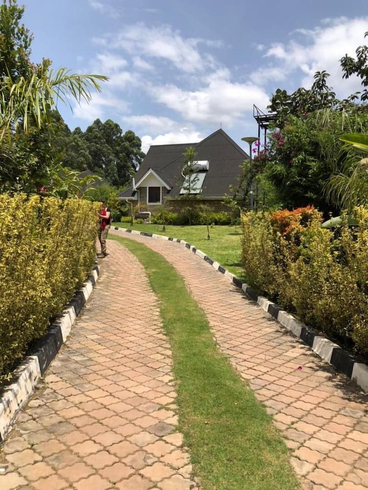 Kabale Safari Club