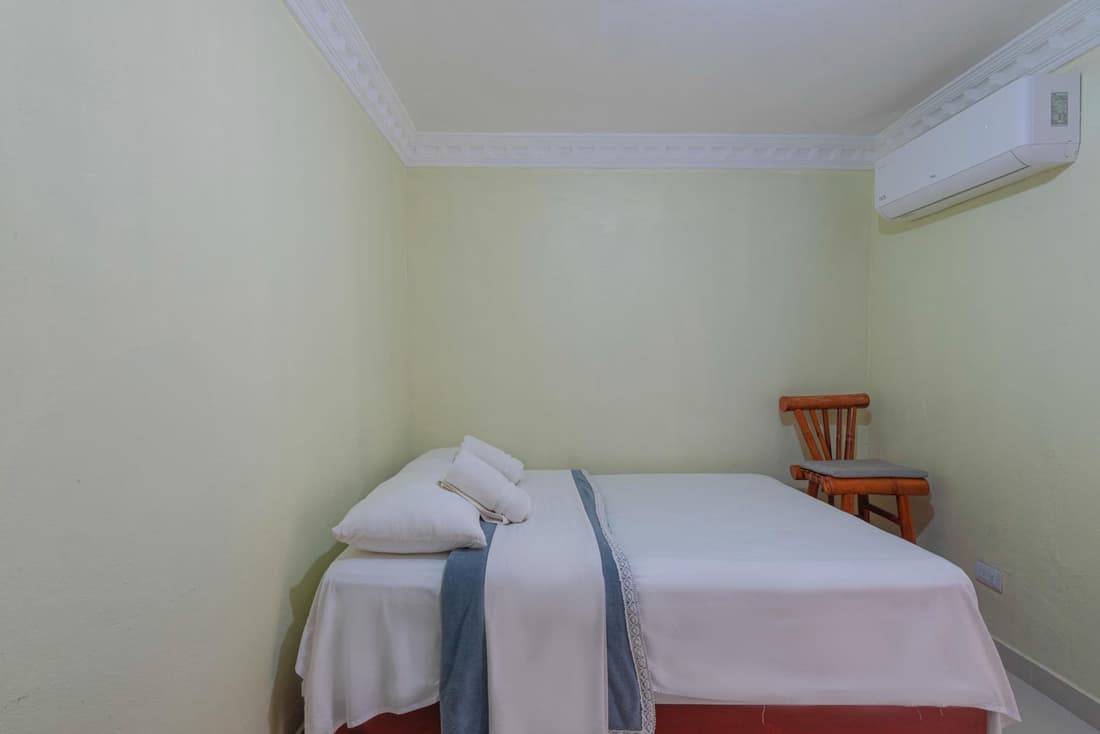 Brand new Guest Single Room 16 min From Airport