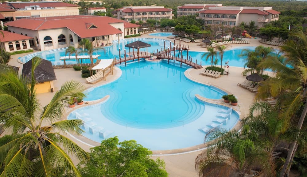 Family Selection At Grand Palladium Imbassai Resort & Spa