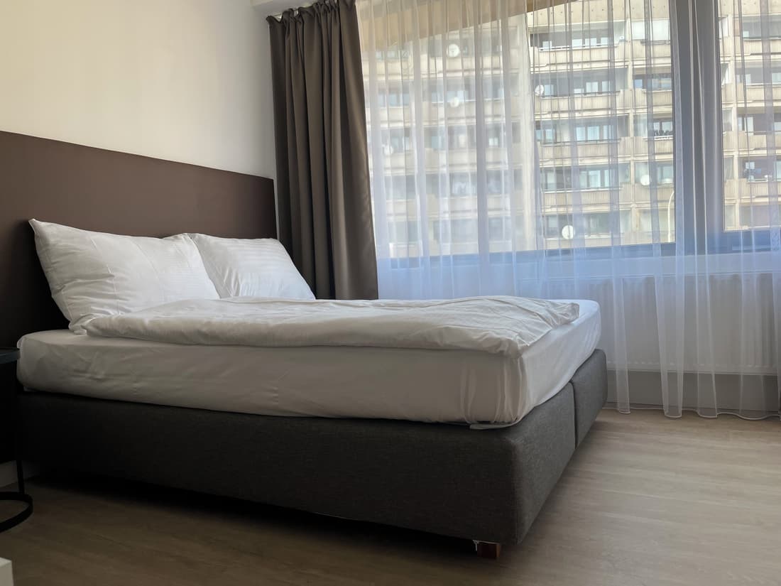 Post 120 Suites