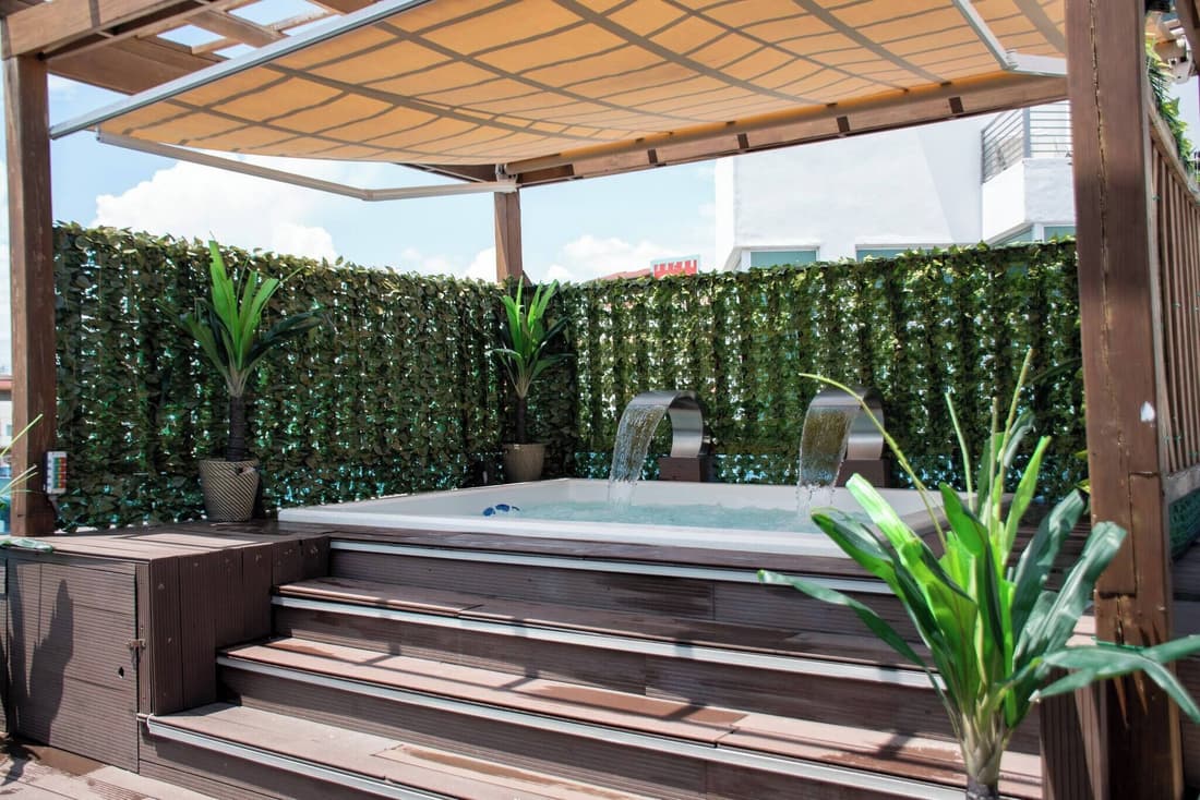8BR Penthouse Jacuzzi, Pool Table & Terrace