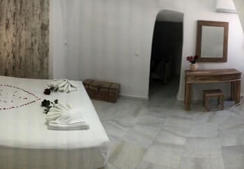 Azanti Suites