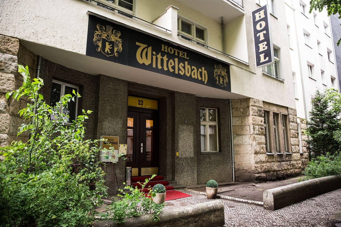 W22 Hotel