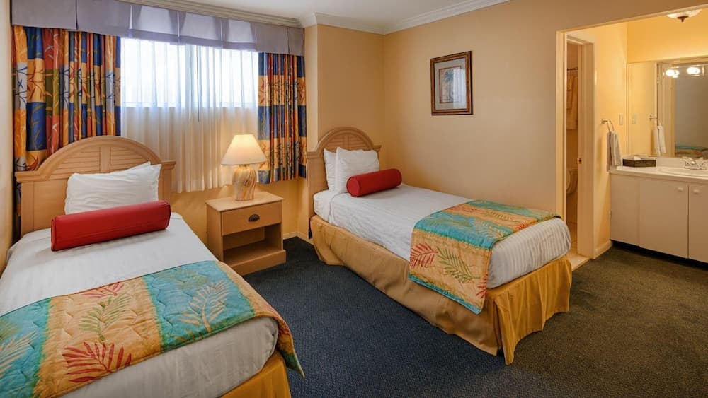Bay View Suites Paradise Island