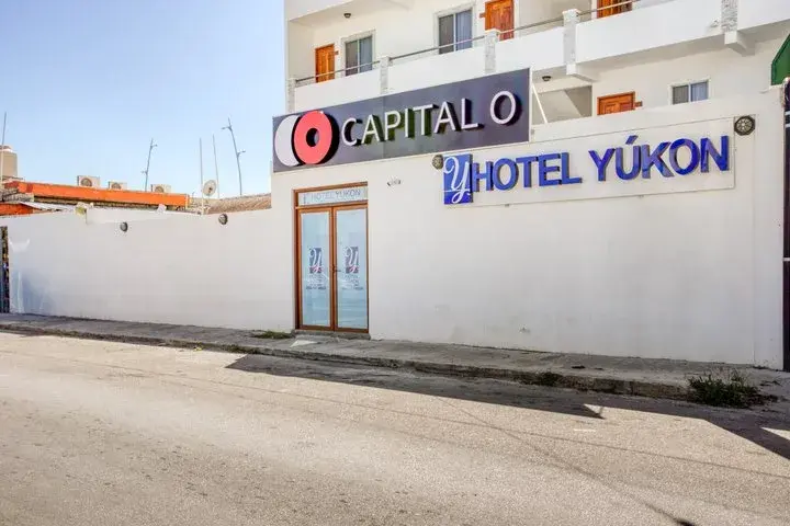 Capital O Hotel Yukon