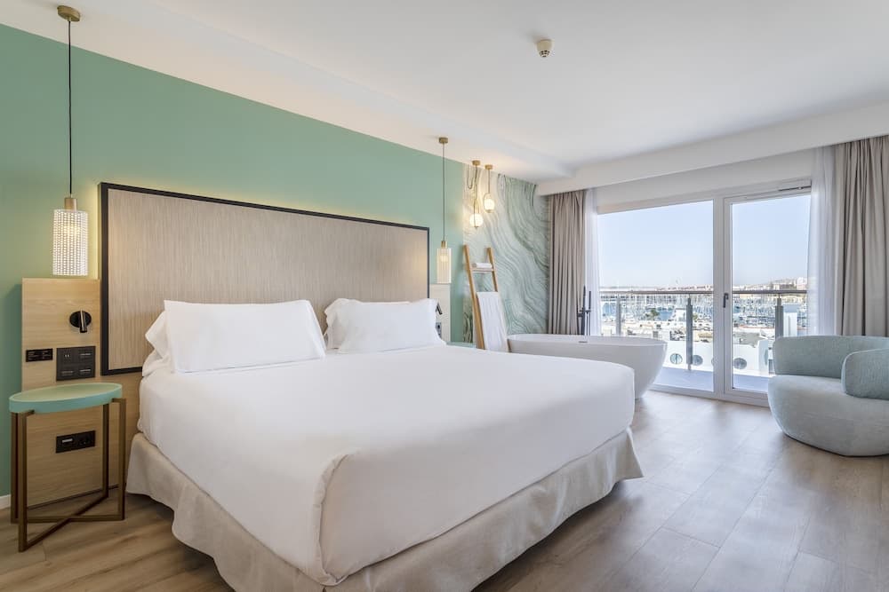 Hotel Suites del Mar by Meliá