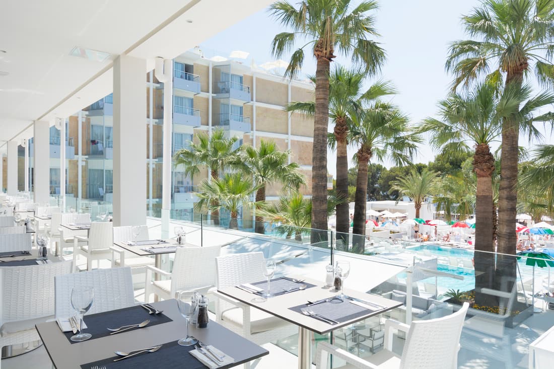 Reverence Mare Hotel