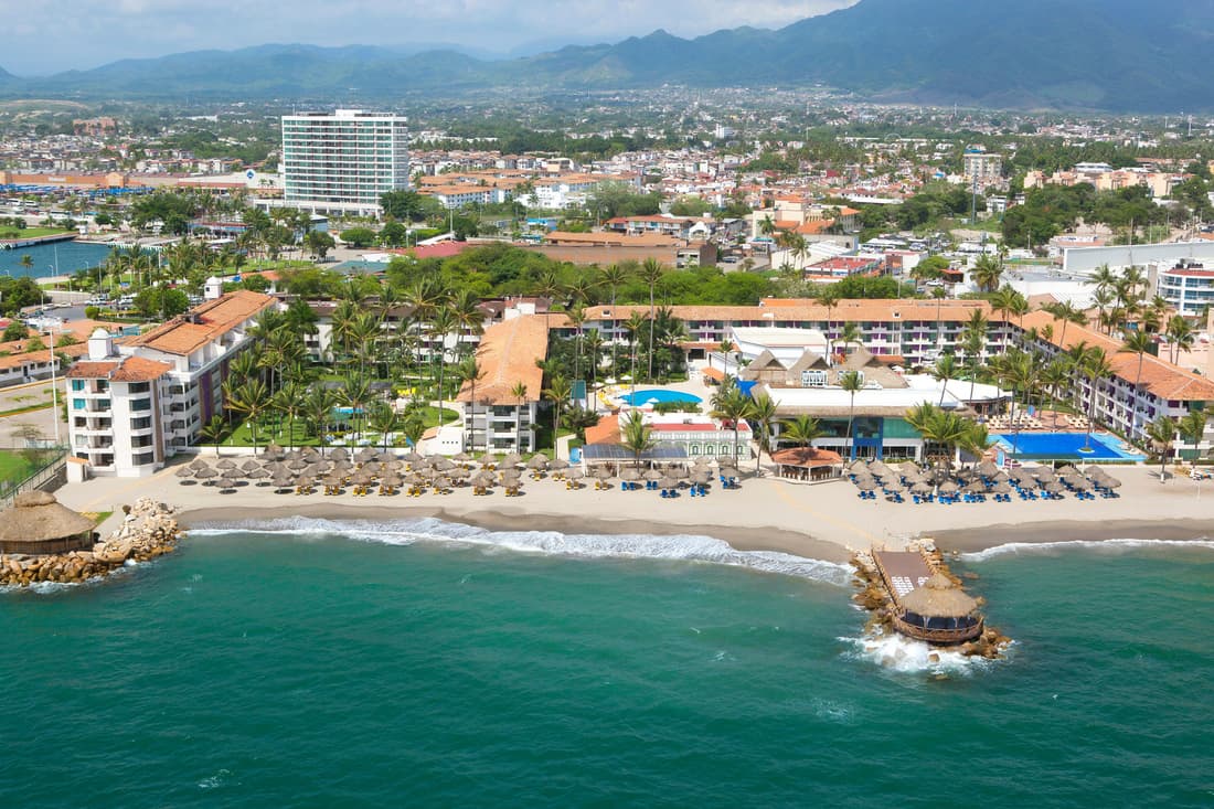Crown Paradise Club All Inclusive