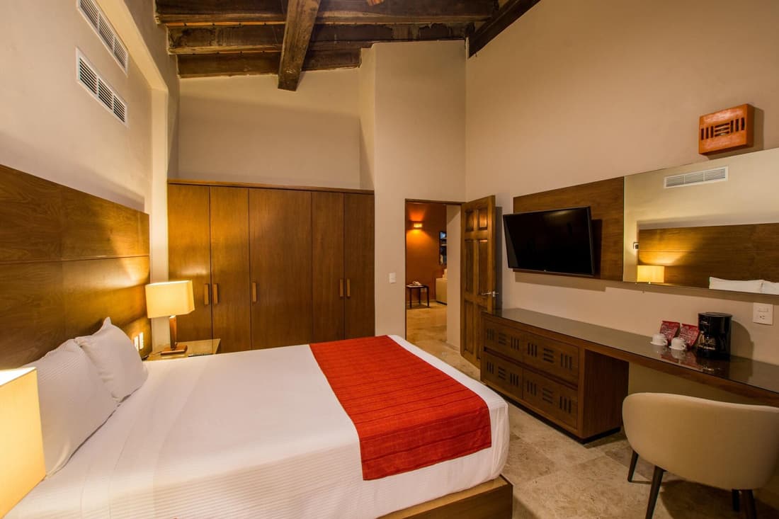 Crown Paradise Club All Inclusive
