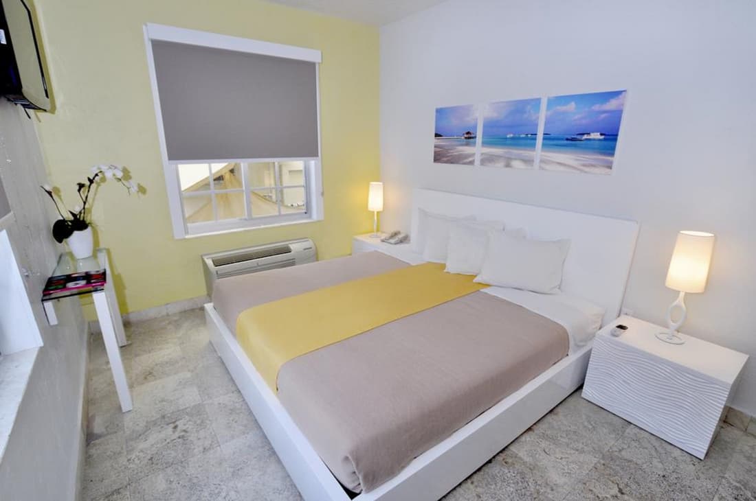 Ocean Five Hotel & Studios