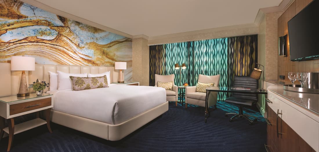 Mandalay Bay Hotel & Casino